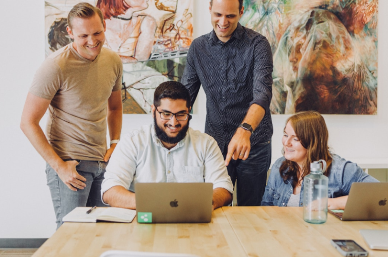The Benefits of Implementing Knowledge Management Tools in Organizations