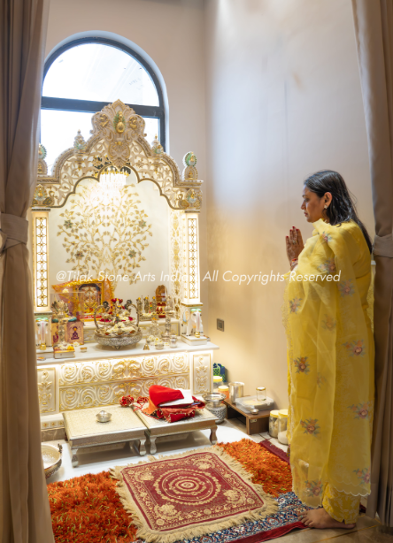 How to Choose the Perfect Mandir for your Home That Reflects Peace and Positivity
