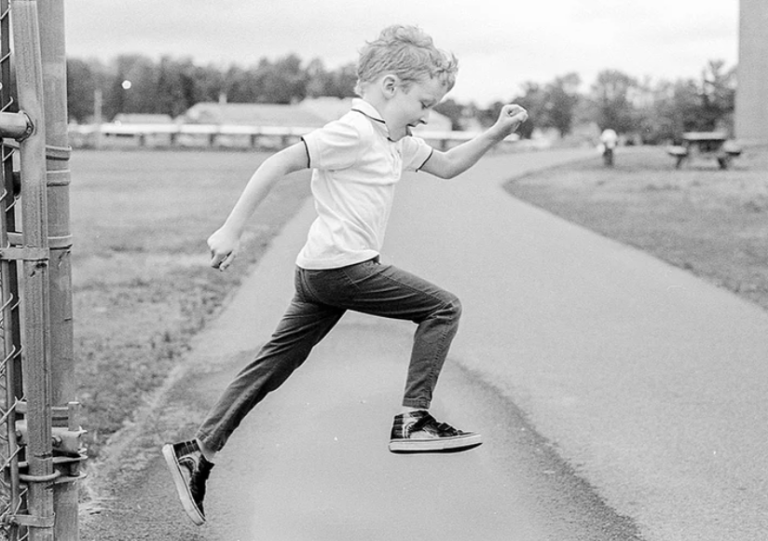 Why do black-and-white negatives scan with more grain?